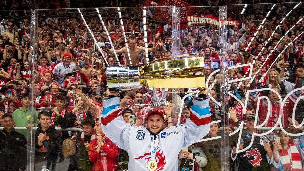 OBRAZEM: Oceláři oslavili zisk mistrovského titulu